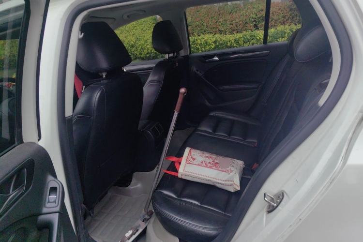 Used Volkswagen Golf 2014 1.6L Automatic Comfort Model Left Rear Seat