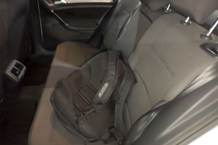 Used Volkswagen Golf 2014 1.4TSI Automatic Comfort Model Left Rear Seat