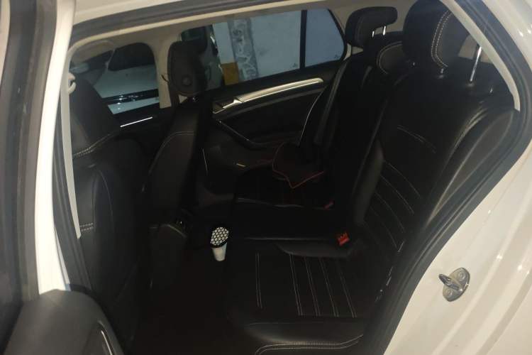 Used Volkswagen Golf 2014 1.4TSI Automatic Comfort Model Left Rear Seat