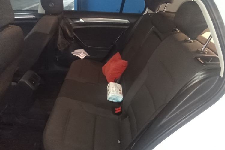 Used Volkswagen Golf 2014 1.6L Automatic Fashion Model Left Rear Seat