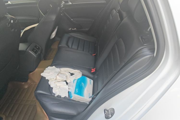Used Volkswagen Golf 2014 1.4TSI Automatic Luxury Model Left Rear Seat