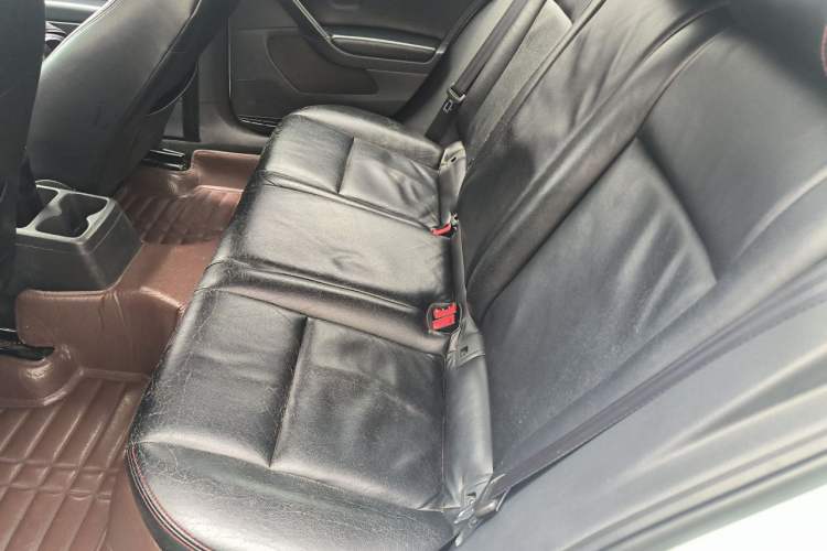 Used Volkswagen Golf 2014 1.6L Manual Fashion Edition Left Rear Seat