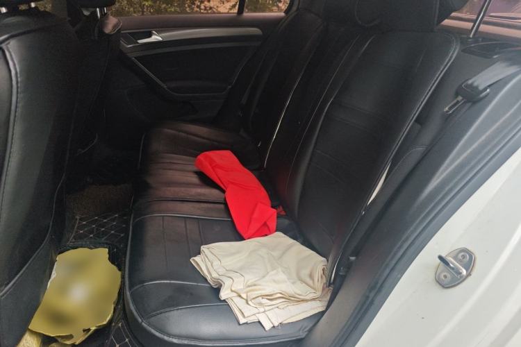Used Volkswagen Golf 2014 1.6L Manual Fashion Edition Left Rear Seat