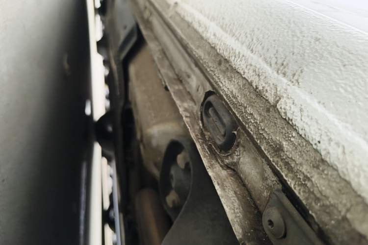 Used Volkswagen Golf 2014 1.4TSI Automatic Luxury Model Left Side Sill