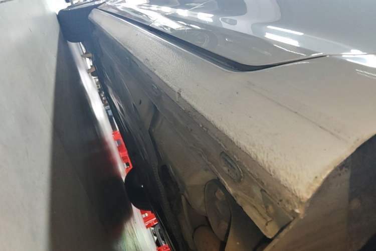 Used Volkswagen Golf 2014 1.6L Automatic Comfort Model Left Side Sill