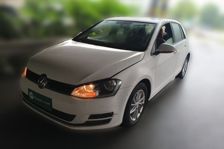 Used Volkswagen Golf 2014 1.6L Manual Fashion Edition Guazi used car, China used car export, Used car for sale, Used  cars, Cheapest cars for sale