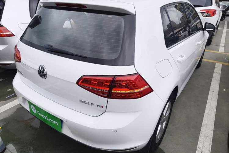 Used Volkswagen Golf 2014 1.4TSI Automatic Luxury Model Rear
