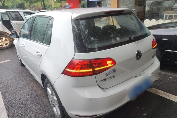 Used Volkswagen Golf 2014 1.4TSI Automatic Comfort Model Rear Left 45 Deg