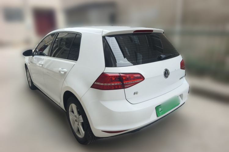 Used Volkswagen Golf 2014 1.4TSI Automatic Comfort Model Rear Left 45 Deg