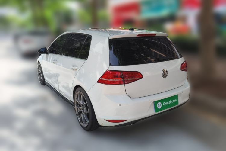 Used Volkswagen Golf 2014 1.4TSI Automatic Flagship Model Rear Left 45 Deg