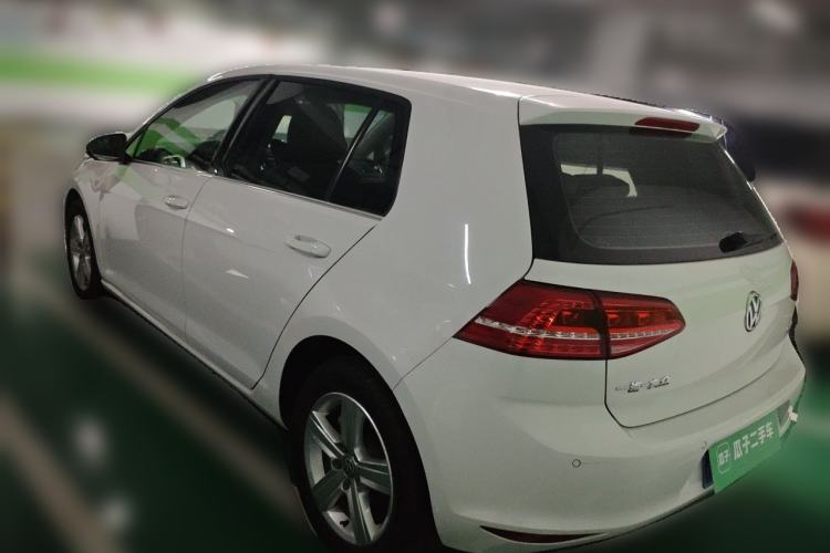 Used Volkswagen Golf 2014 1.6L Automatic Comfort Model Rear Left 45 Deg