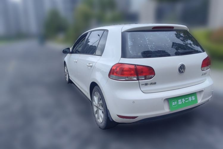 Used Volkswagen Golf 2014 1.6L Automatic Comfort Model Rear Left 45 Deg