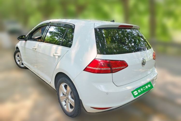 Used Volkswagen Golf 2014 1.6L Automatic Comfort Model Rear Left 45 Deg