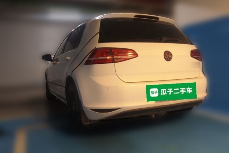 Used Volkswagen Golf 2014 1.6L Automatic Fashion Model Rear Left 45 Deg