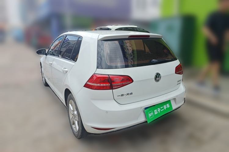 Used Volkswagen Golf 2014 1.4TSI Automatic Luxury Model Rear Left 45 Deg