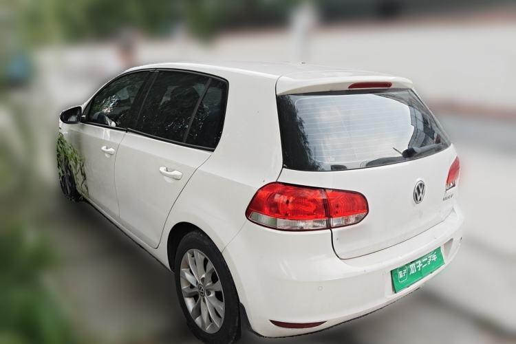 Used Volkswagen Golf 2014 1.6L Automatic Comfort Model Rear Left 45 Deg