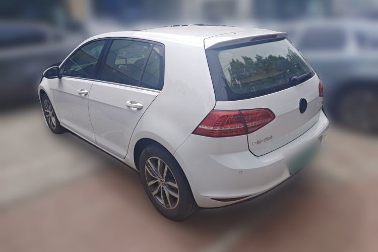 Used Volkswagen Golf 2014 1.4TSI Automatic Flagship Model Rear Left 45 Deg