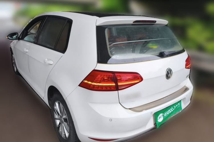 Used Volkswagen Golf 2014 1.6L Manual Fashion Edition Rear Left 45 Deg