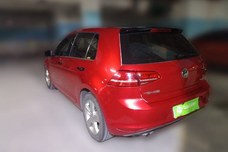Used Volkswagen Golf 2014 1.4TSI Automatic Luxury Model Rear Left 45 Deg