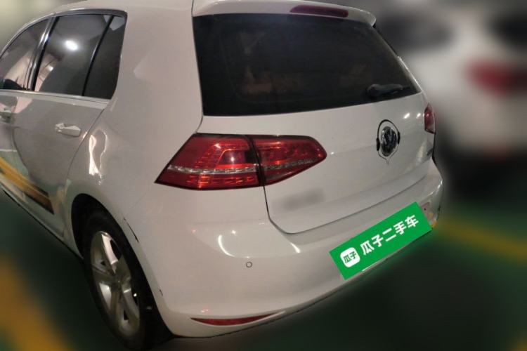 Used Volkswagen Golf 2014 1.6L Automatic Comfort Model Rear Left 45 Deg