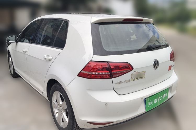 Used Volkswagen Golf 2014 1.6L Automatic Comfort Model Rear Left 45 Deg