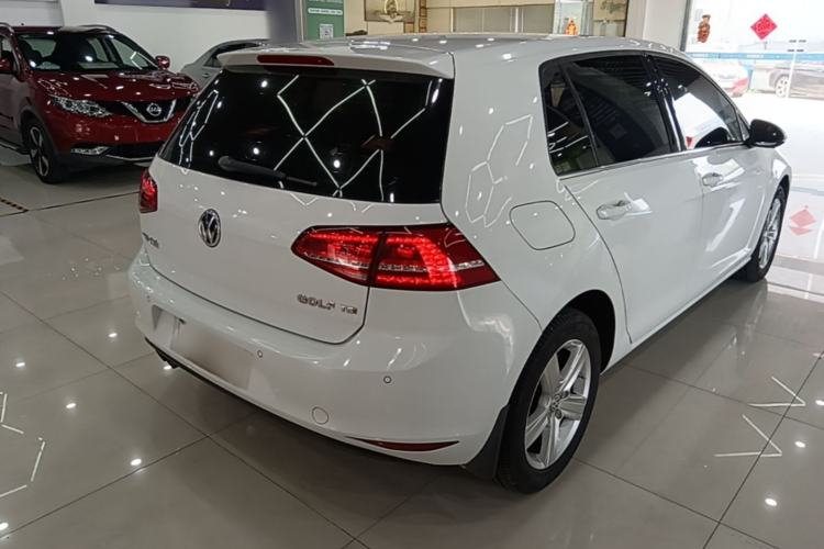 Used Volkswagen Golf 2014 1.4TSI Automatic Comfort Model Rear Right 45 Deg