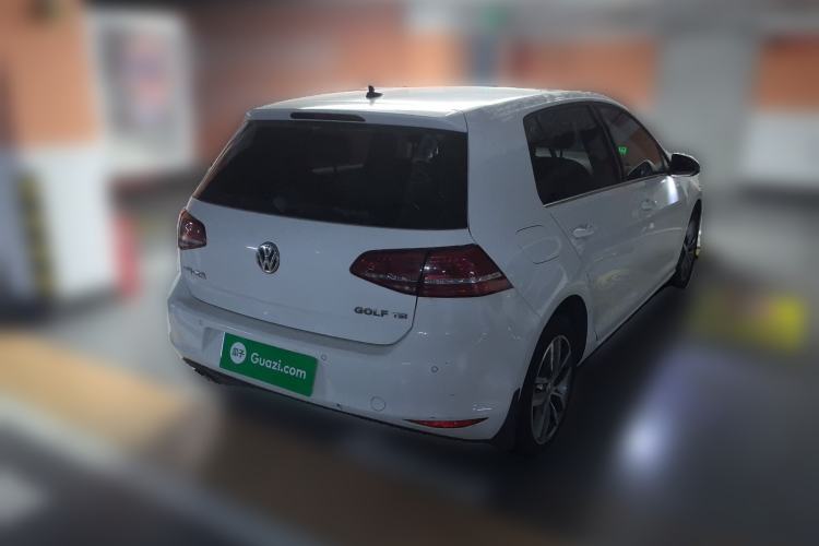 Used Volkswagen Golf 2014 1.4TSI Automatic Flagship Model Rear Right 45 Deg