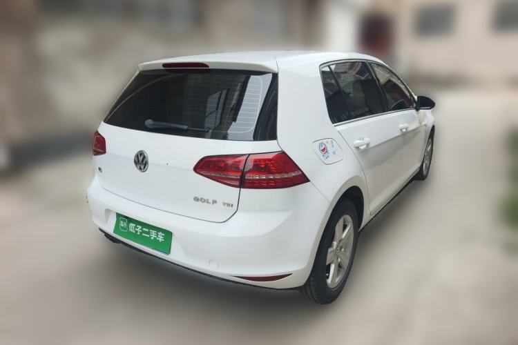 Used Volkswagen Golf 2014 1.4TSI Automatic Comfort Model Rear Right 45 Deg