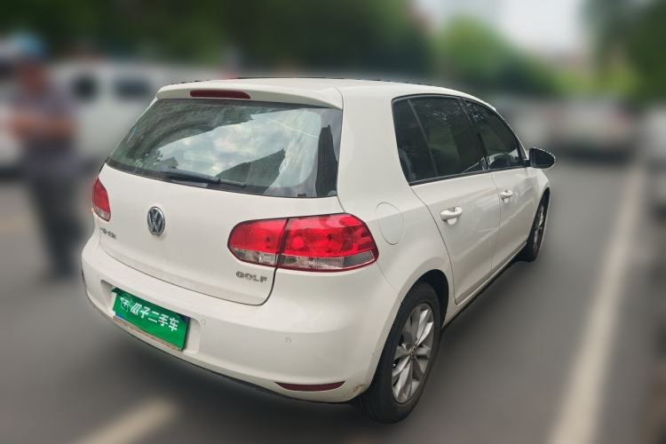 Used Volkswagen Golf 2014 1.6L Automatic Comfort Model Rear Right 45 Deg