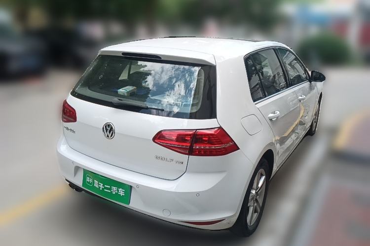 Used Volkswagen Golf 2014 1.4TSI Automatic Comfort Model Rear Right 45 Deg