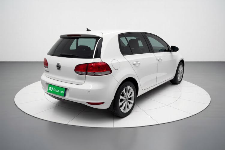 Used Volkswagen Golf 2014 1.6L Automatic Comfort Model Rear Right 45 Deg