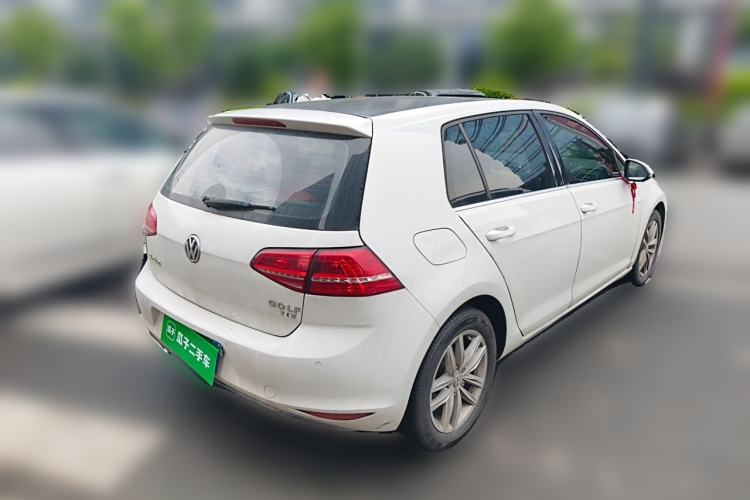 Used Volkswagen Golf 2014 1.4 TSI Manual Comfort Model Rear Right 45 Deg