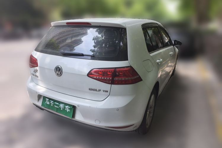 Used Volkswagen Golf 2014 1.4TSI Automatic Comfort Model Rear Right 45 Deg