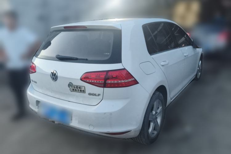 Used Volkswagen Golf 2014 1.6L Automatic Comfort Model Rear Right 45 Deg