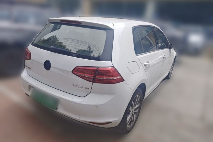 Used Volkswagen Golf 2014 1.4TSI Automatic Flagship Model Rear Right 45 Deg