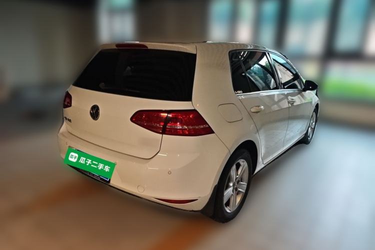 Used Volkswagen Golf 2014 1.6L Automatic Comfort Model Rear Right 45 Deg