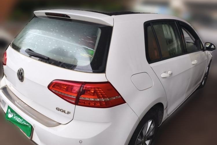 Used Volkswagen Golf 2014 1.6L Manual Fashion Edition Rear Right 45 Deg