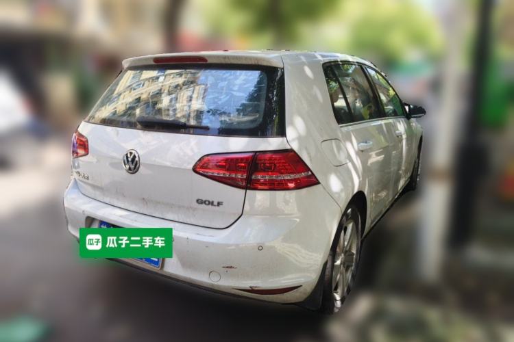 Used Volkswagen Golf 2014 1.4 TSI Manual Comfort Model Rear Right 45 Deg