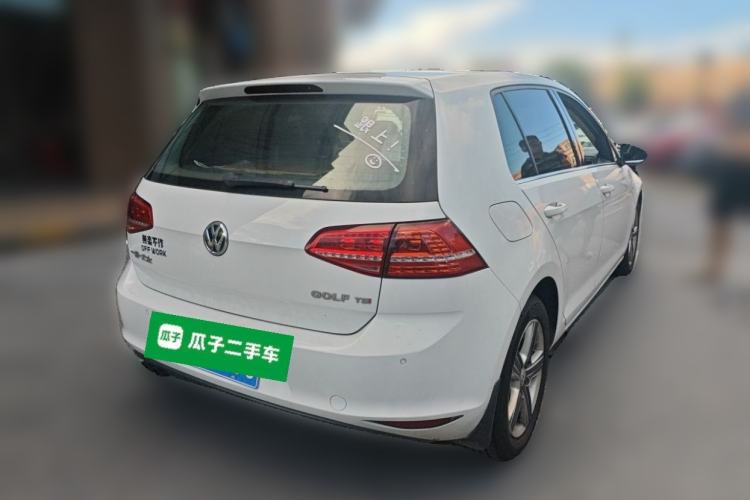 Used Volkswagen Golf 2014 1.4TSI Automatic Luxury Model Rear Right 45 Deg