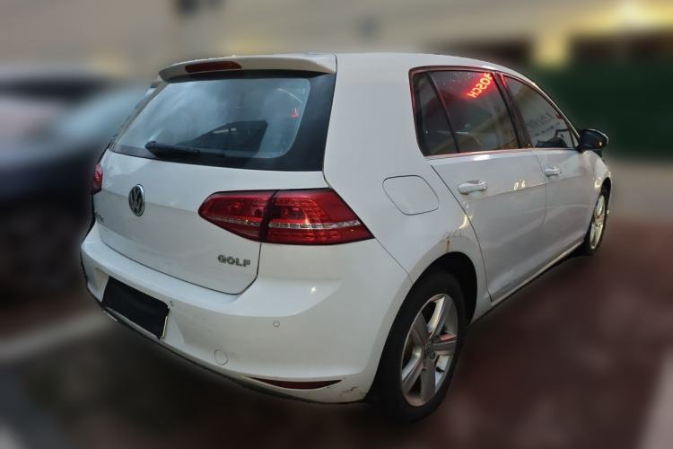 Used Volkswagen Golf 2014 1.6L Automatic Comfort Model Rear Right 45 Deg