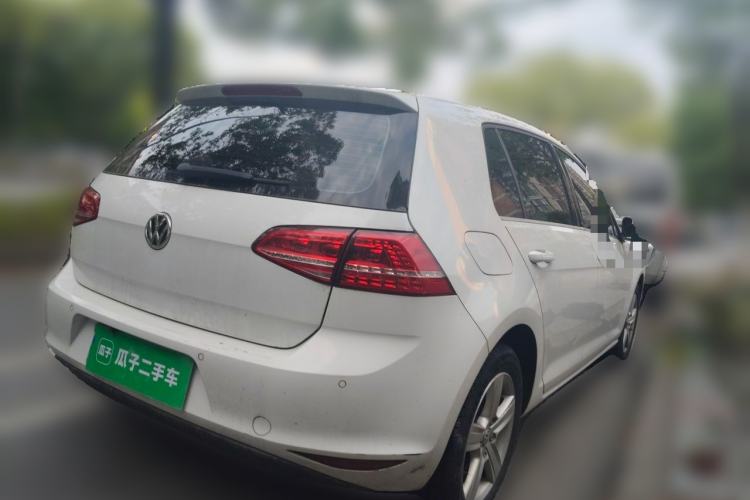 Used Volkswagen Golf 2014 1.6L Automatic Comfort Model Rear Right 45 Deg