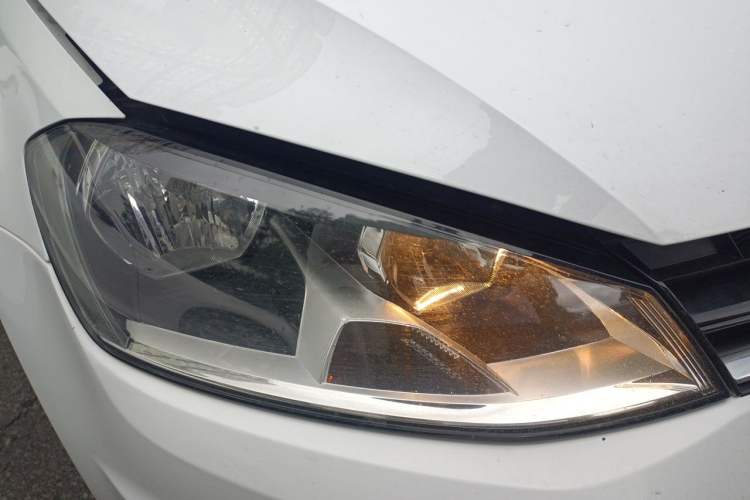 Used Volkswagen Golf 2014 1.4TSI Automatic Comfort Model Right Front Headlight