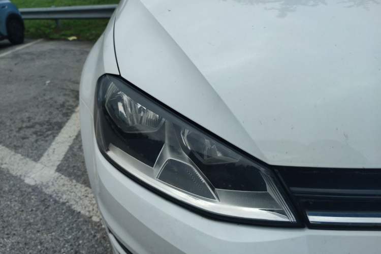 Used Volkswagen Golf 2014 1.4TSI Automatic Comfort Model Right Front Headlight