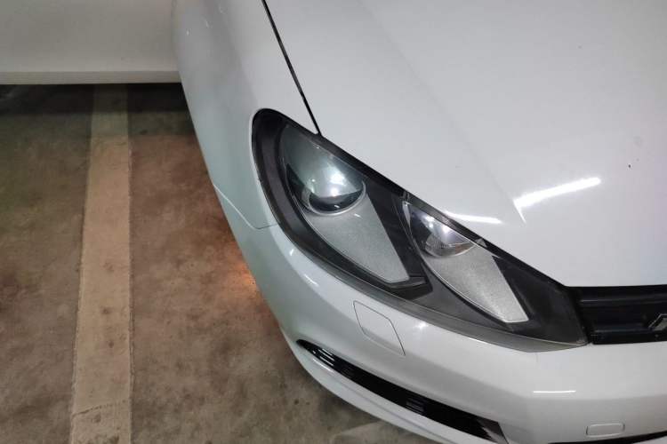 Used Volkswagen Golf 2014 2.0 TSI R Convertible Right Front Headlight