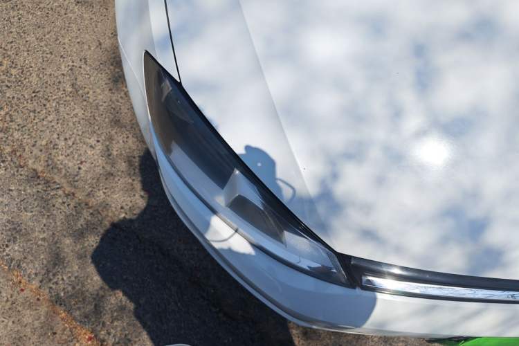 Used Volkswagen Golf 2014 1.4 TSI Manual Comfort Model Right Front Headlight