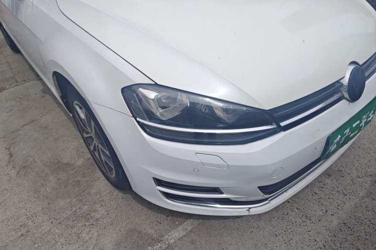 Used Volkswagen Golf 2014 1.4TSI Automatic Flagship Model Right Front Headlight