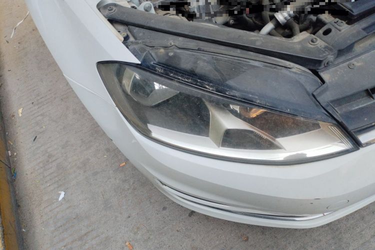 Used Volkswagen Golf 2014 1.4TSI Automatic Comfort Model Right Front Headlight