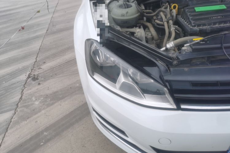 Used Volkswagen Golf 2014 1.4TSI Automatic Comfort Model Right Front Headlight
