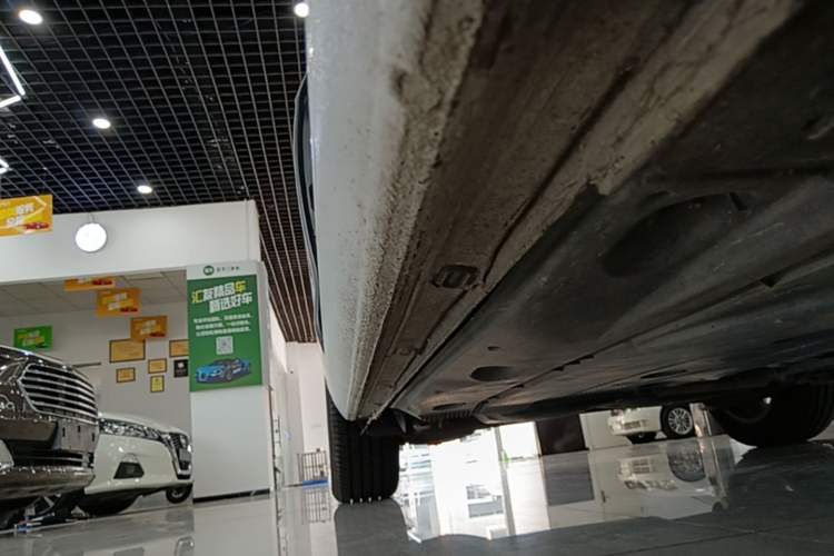 Used Volkswagen Golf 2014 1.4TSI Automatic Comfort Model Right Side Sill