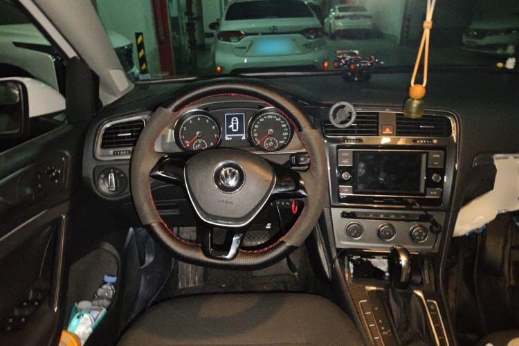 Used Volkswagen Golf 2014 1.4TSI Automatic Comfort Model Steering Wheel